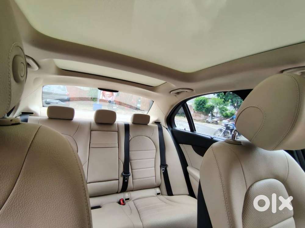 Mercedes-benz C-class 2018 Diesel 33442 Km Driven