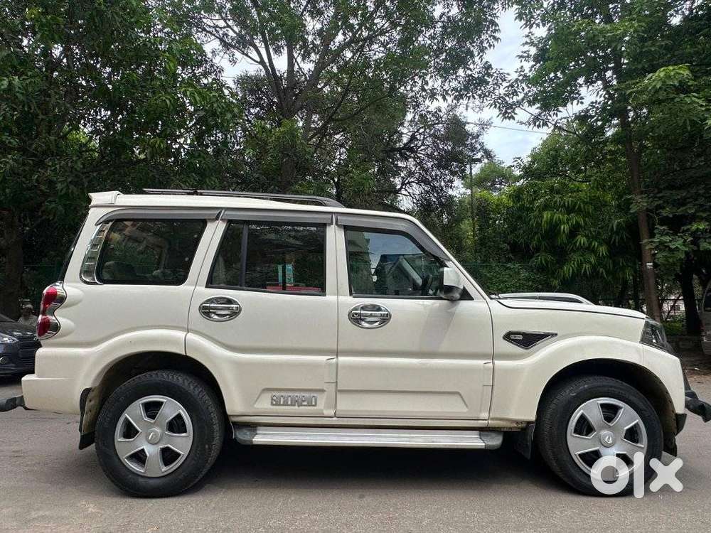 Mahindra Scorpio S5, 2018, Diesel