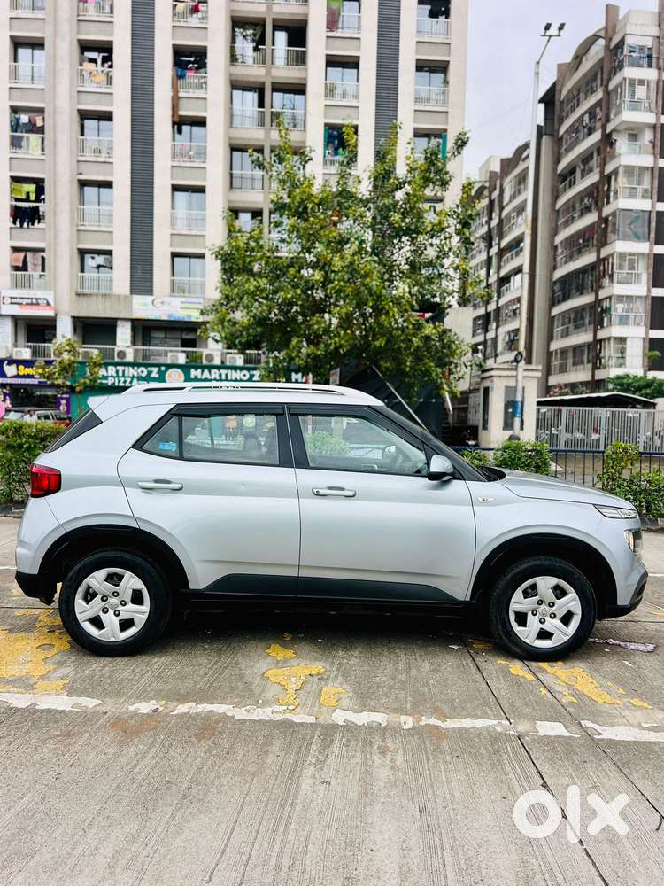 Hyundai Venue 1.0 S (o) Turbo Dct, 2019, Petrol