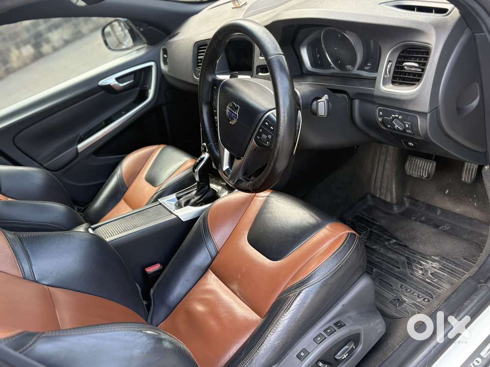 Volvo S60 Cross Country 2.4 Cross Country Inscription, 2018, Diesel