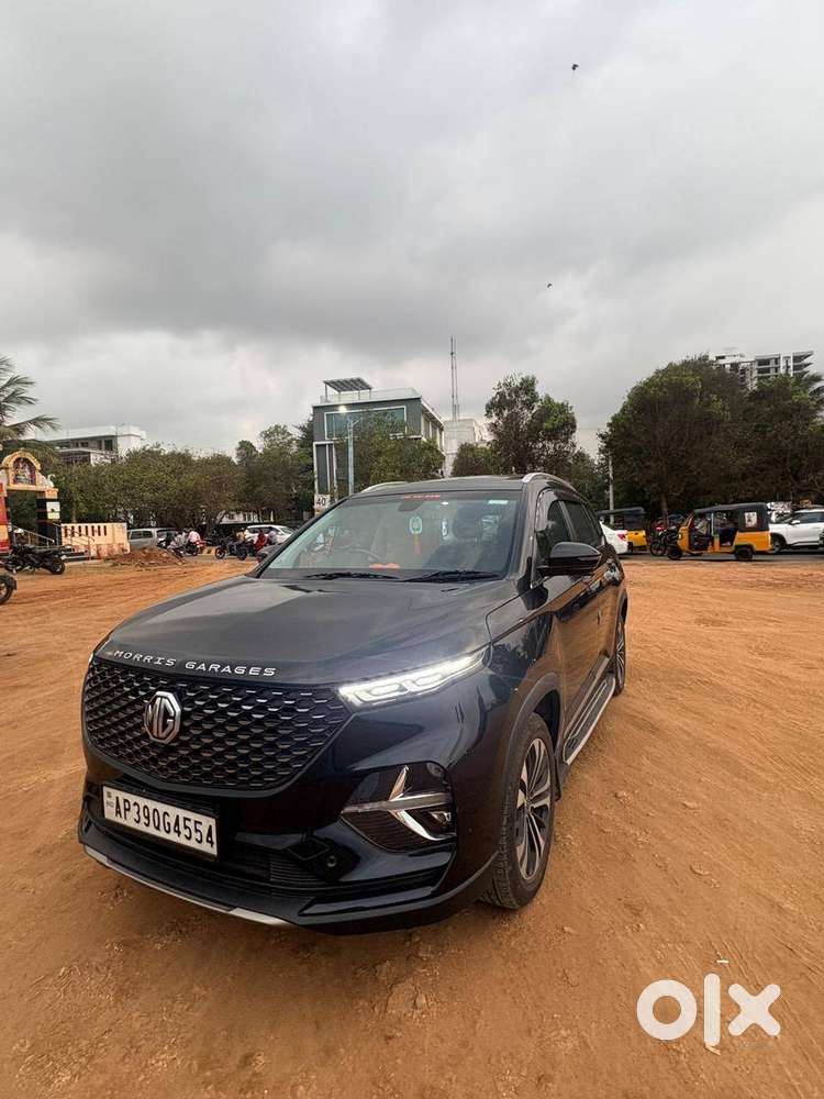 Mg Hector Plus 2022 Diesel 11800 Km Driven