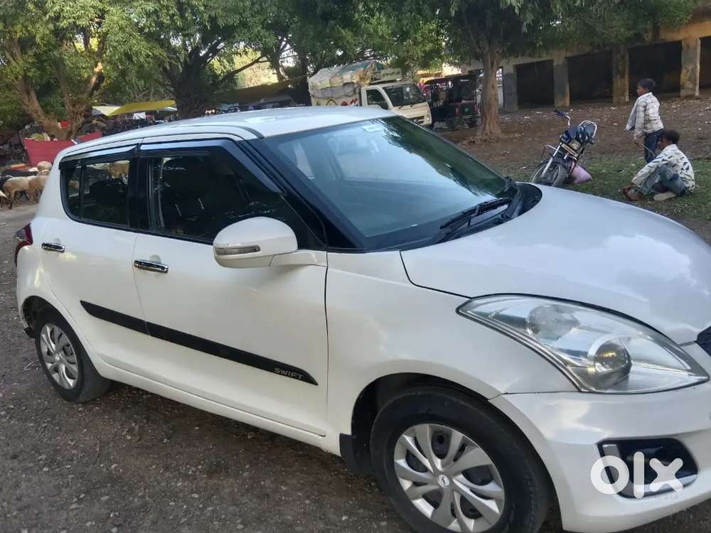 Maruti Suzuki Swift Vxi 2015