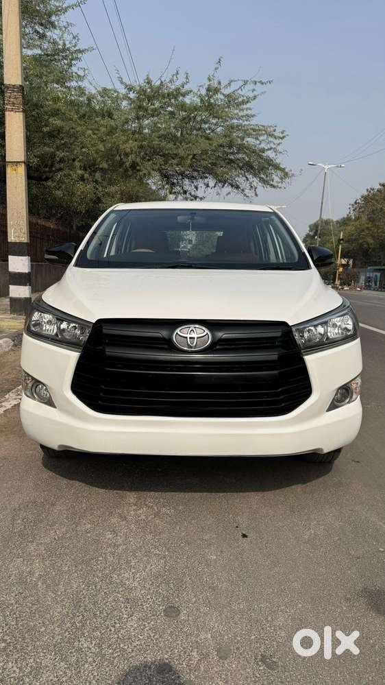 Toyota Innova Crysta 2.7 Gx Mt, 2019, Diesel