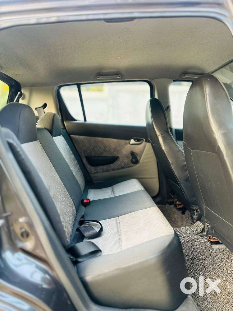 Maruti Suzuki Omni 5 Seater, 2004, Petrol