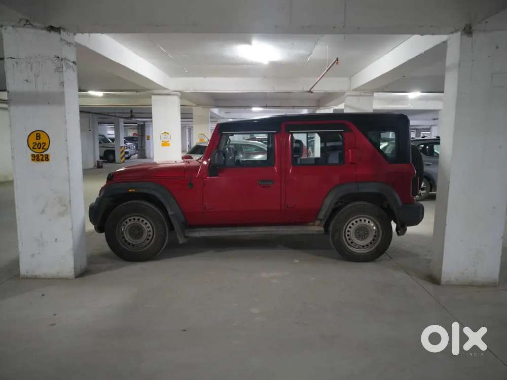 Mahindra Thar Roxx Diesel 2025