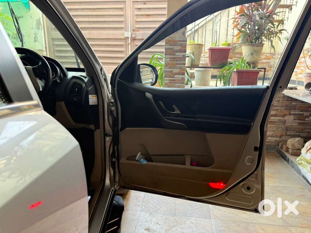 Mahindra Xuv500 W10 2016 Diesel Good Condition