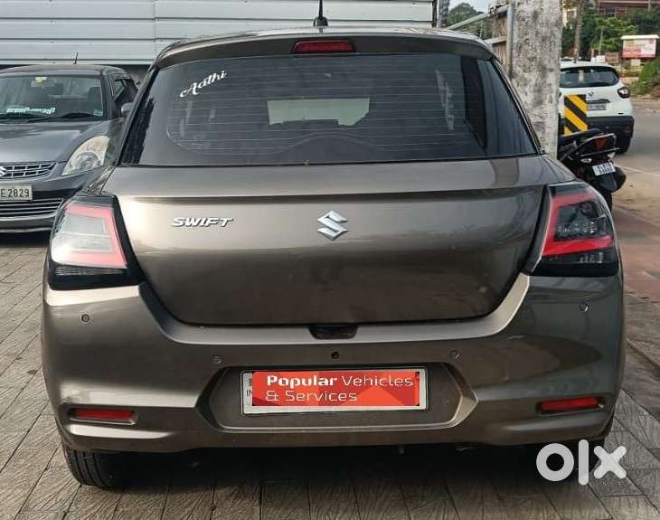 Maruti Suzuki Swift 1.2 Lxi (o), 2025