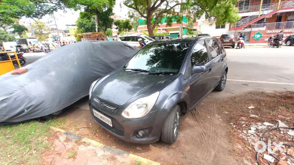 Ford Figo 1.2 Titanium 2014
