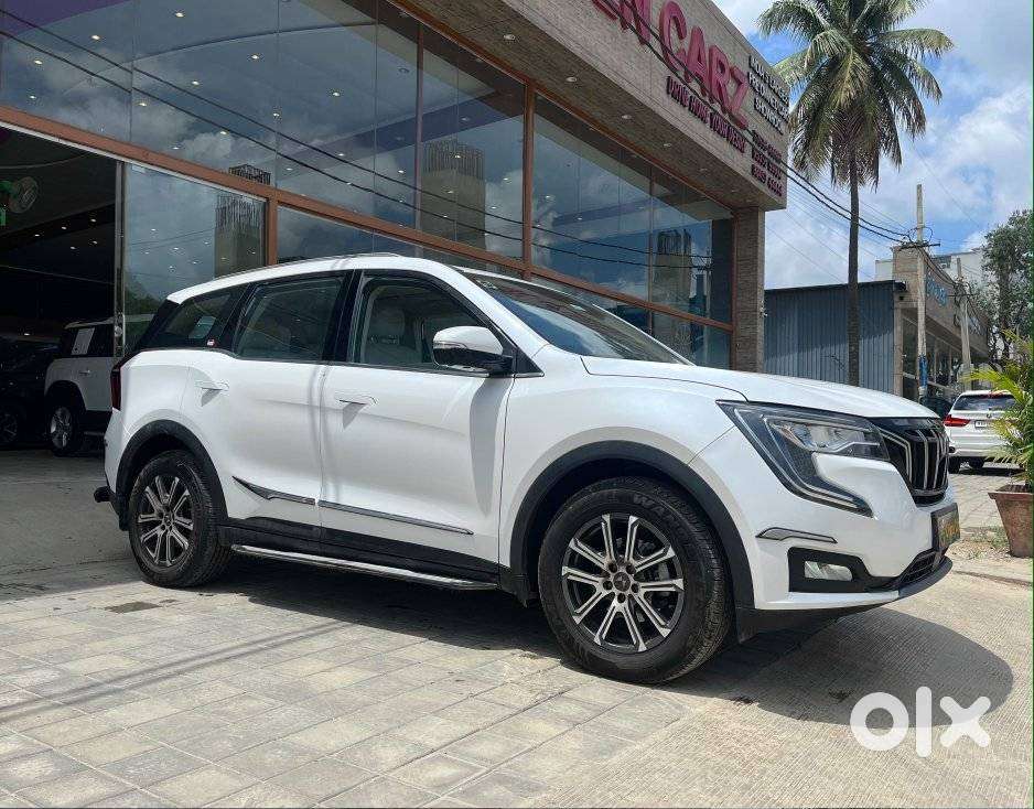 Mahindra Xuv700 Ax7 Luxury Pack Awd, 2022, Petrol
