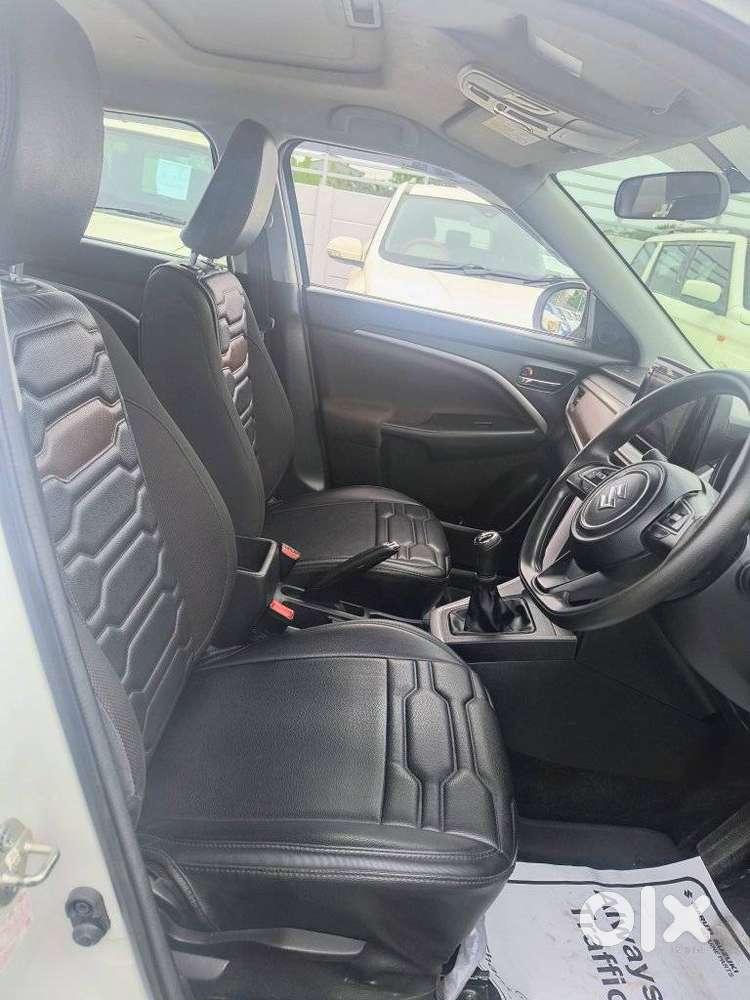 Maruti Suzuki Brezza 1.5 Zxi Smart Hybrid, 2022, Petrol