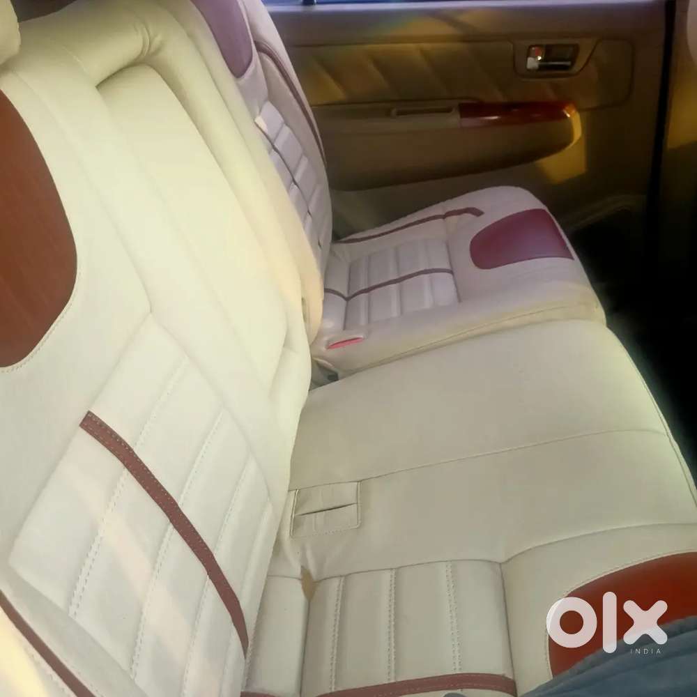 Toyota Fortuner Legender 2010