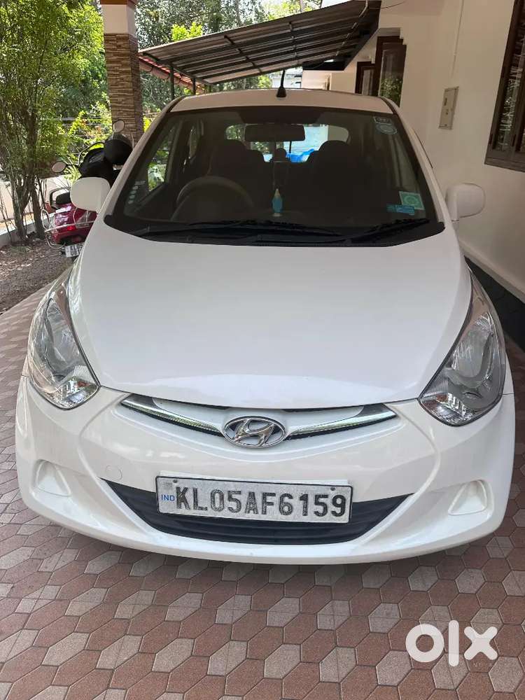 Hyundai Eon 2012 (only 14k Km Driven)