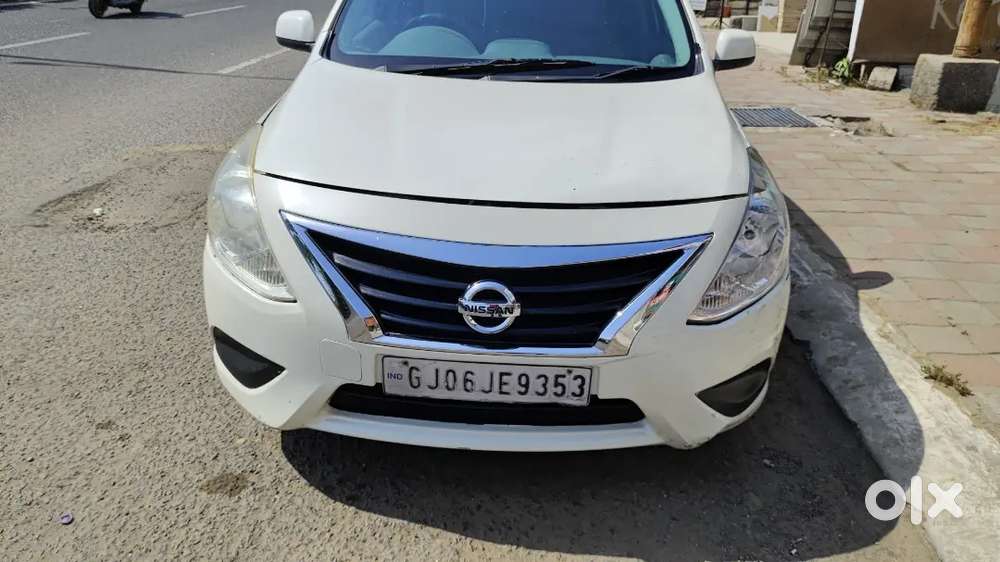Nissan Sunny 2015 Petrol Cng Top Model
