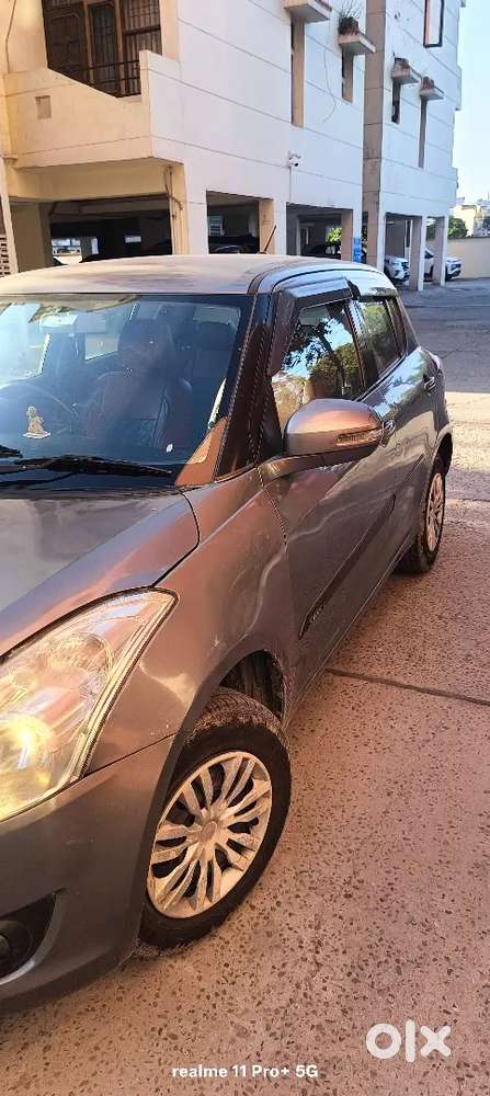 Maruti Suzuki Swift 2012 Petrol 124000 Km Driven