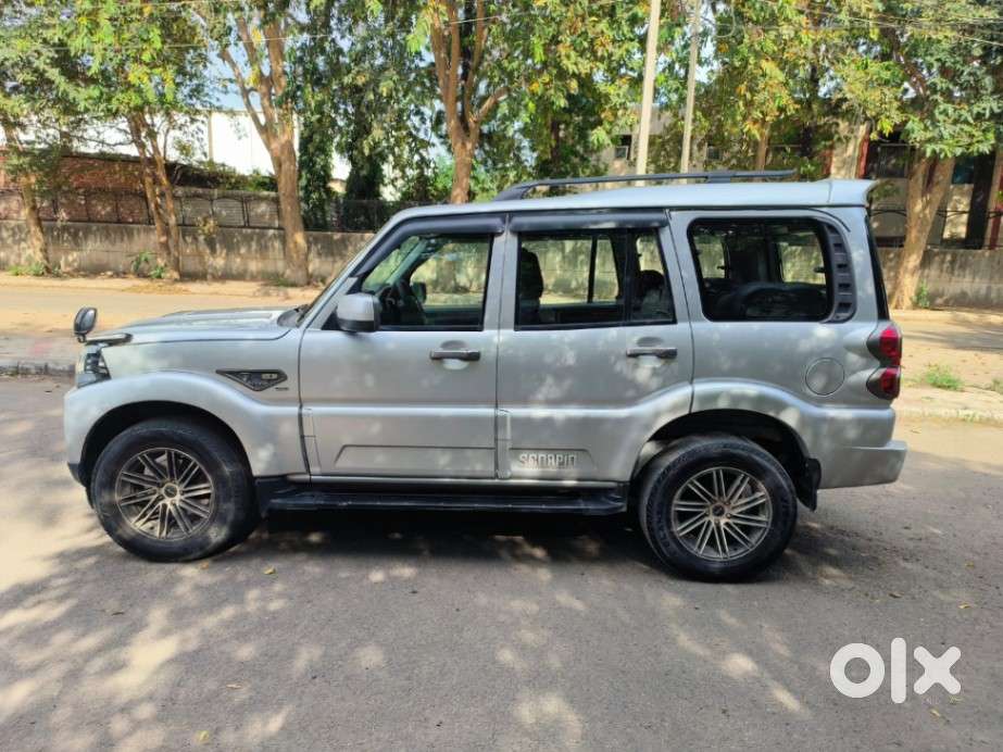 Mahindra Scorpio 2.2 S7 7 Str, 2018, Diesel
