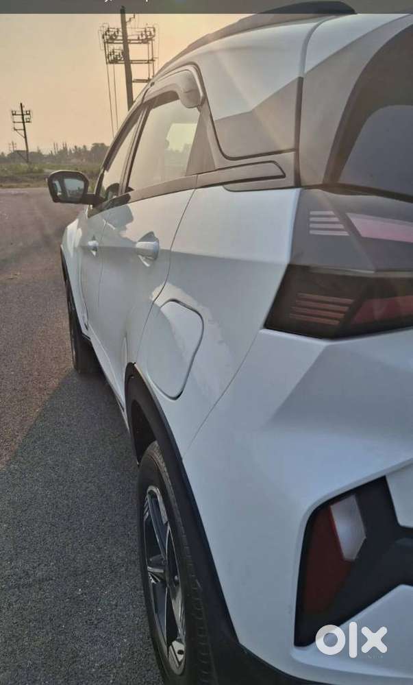 Tata Nexon [2017-2020] 1.2 Revotron Xz Plus Dual Tone Roof, 2025, Pe..