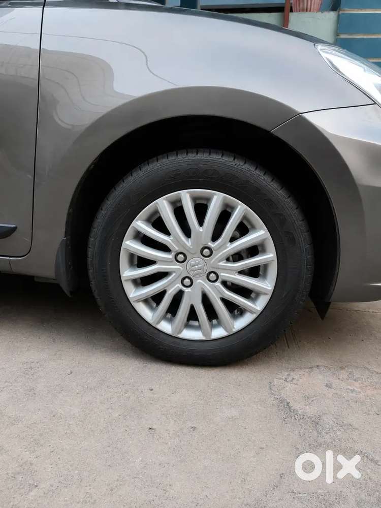 2020 Maruti Dezire Zxi Petrol Manual Top Model Single Owner Driven Car