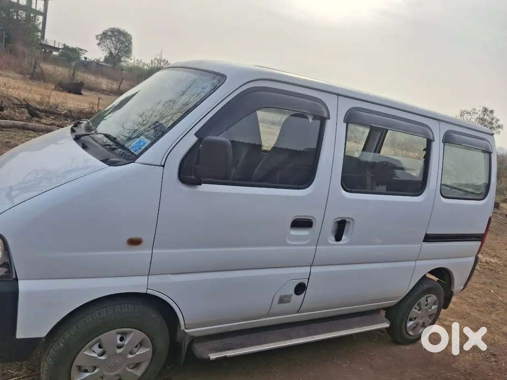 Maruti Suzuki Eeco 2025 Cng & Hybrids 14000 Km Driven
