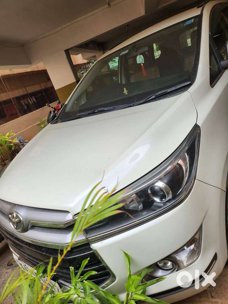 Toyota Innova Crysta 2019 Diesel Well Maintained