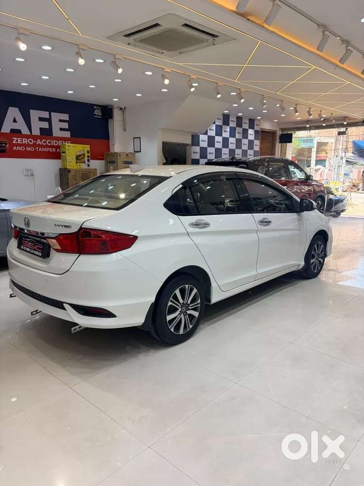 Honda City V Mt, 2019, Petrol