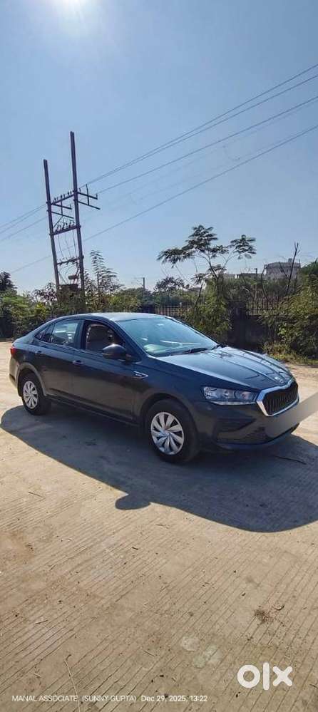 Skoda Slavia 1.0 Active Tsi, 2022, Petrol