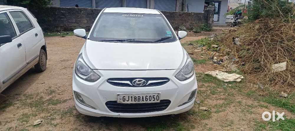 Hyundai Verna 2011- Petrol&cng