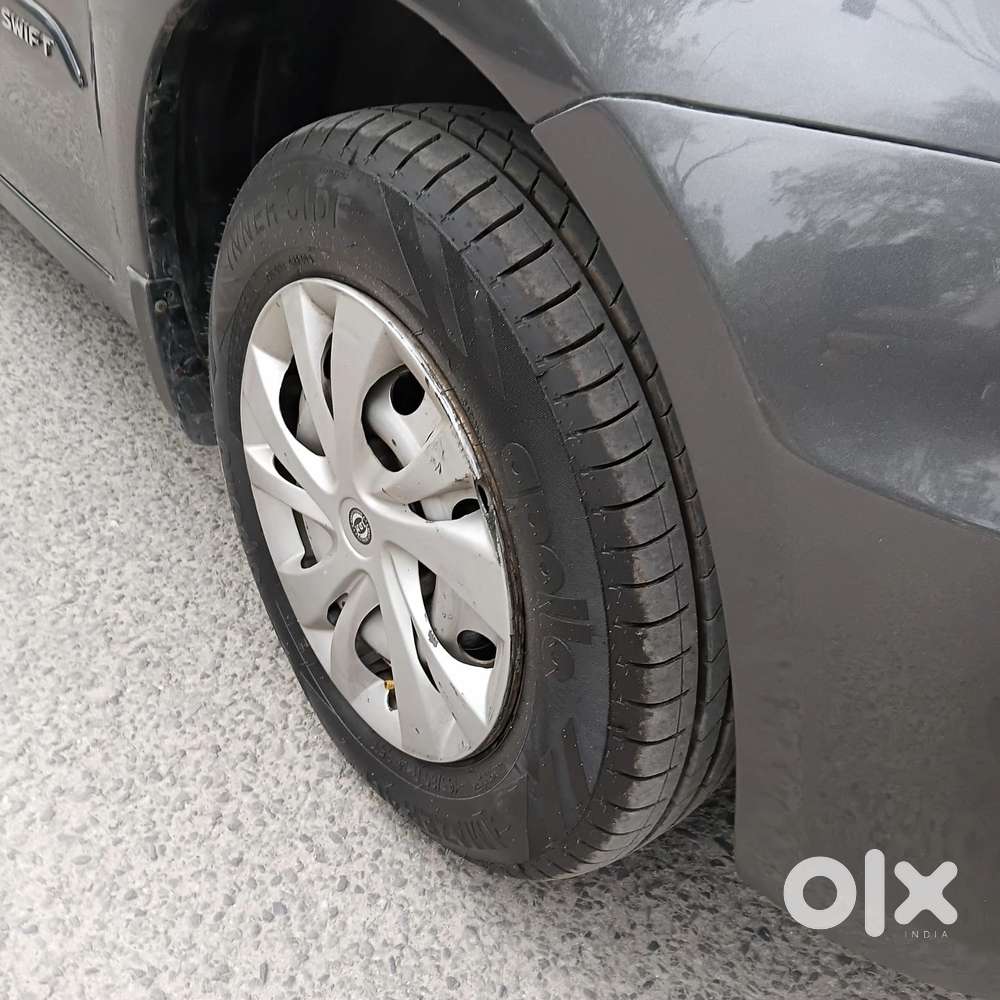 Maruti Suzuki Swift Lxi Optional-o, 2015, Petrol