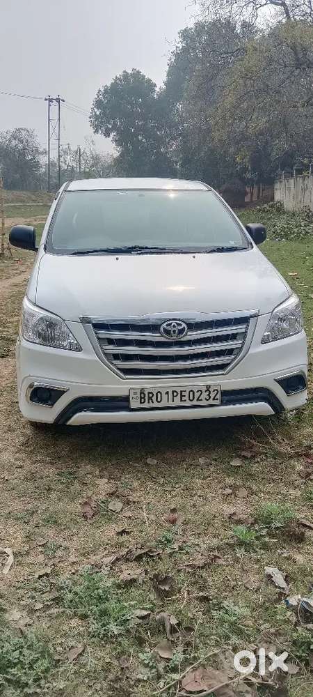 Toyota Innova Diesel 7 Str 2013