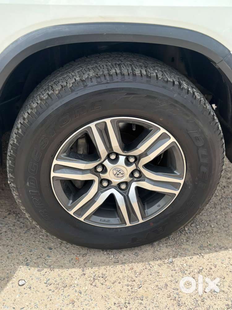 Toyota Fortuner 4x2 At 2.8 Diesel, 2020, Diesel