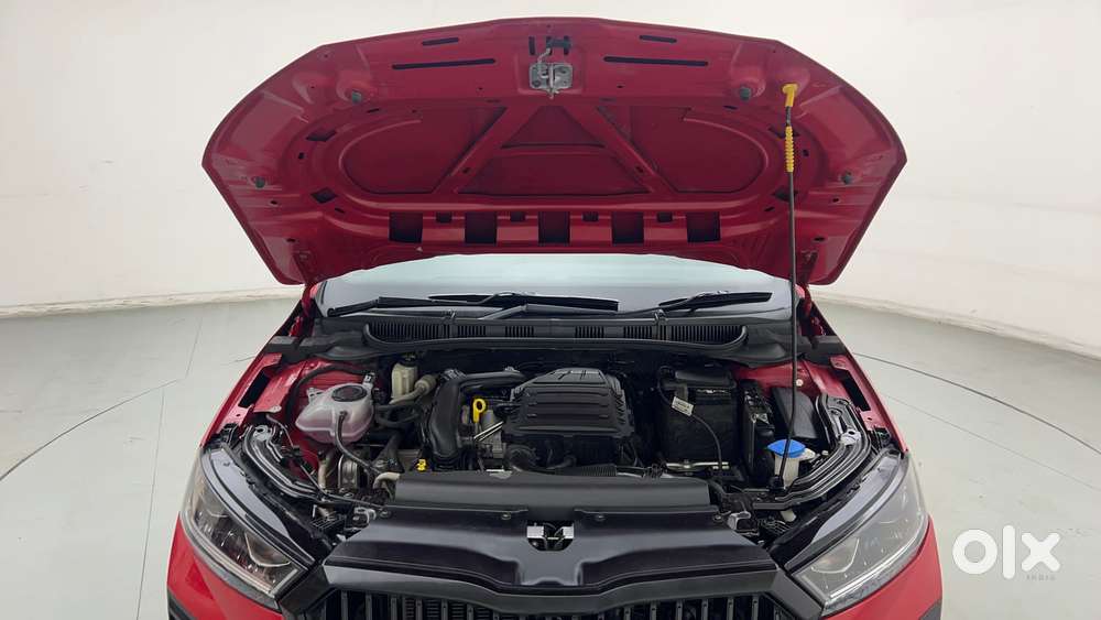 Skoda Slavia 1.0 Tsi Style At, 2024, Petrol