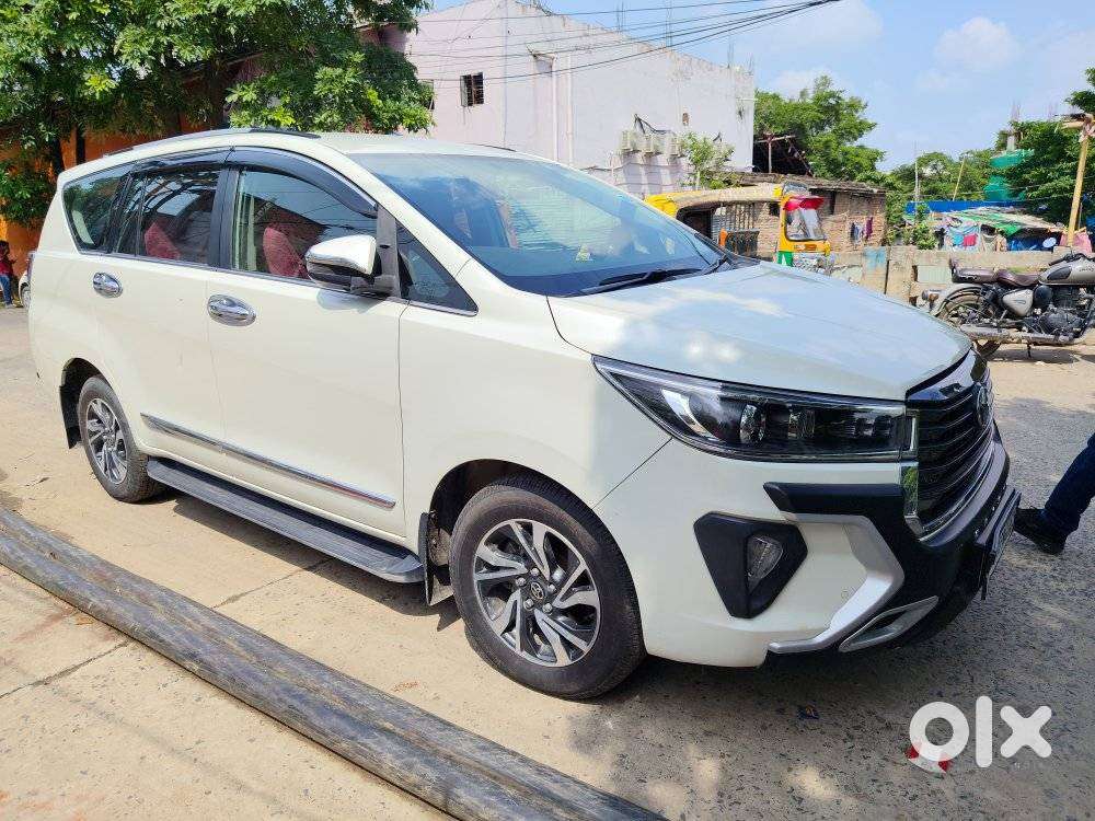 Toyota Innova Crysta 2.4 V, 2022, Diesel