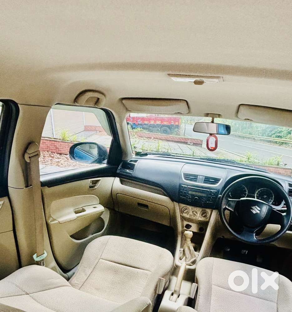 Maruti Suzuki Swift Dzire 1.2 Vxi Bsiv, 2014, Petrol