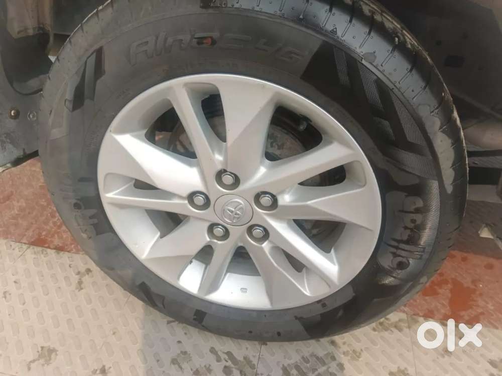 Toyota Innova Crysta [ ] 2.4 Gx At 7 Str, 2023, Diesel