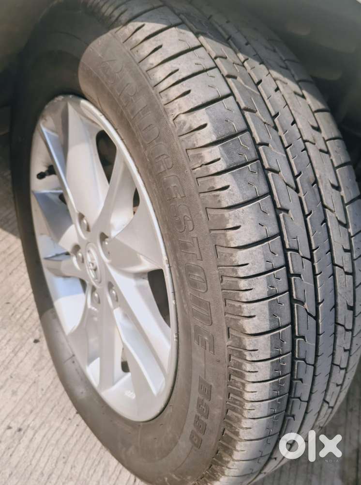 Toyota Innova Crysta [2016-2020] 2.4 Gx At 8 Str, 2021, Diesel