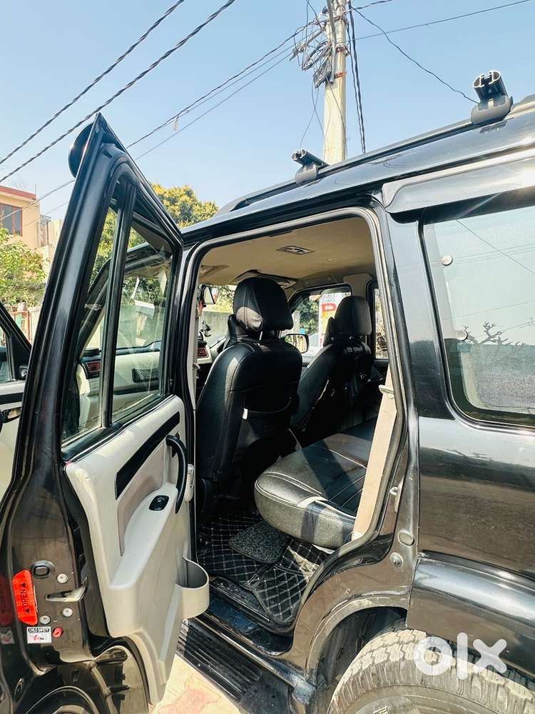 Mahindra Scorpio Classic 2018