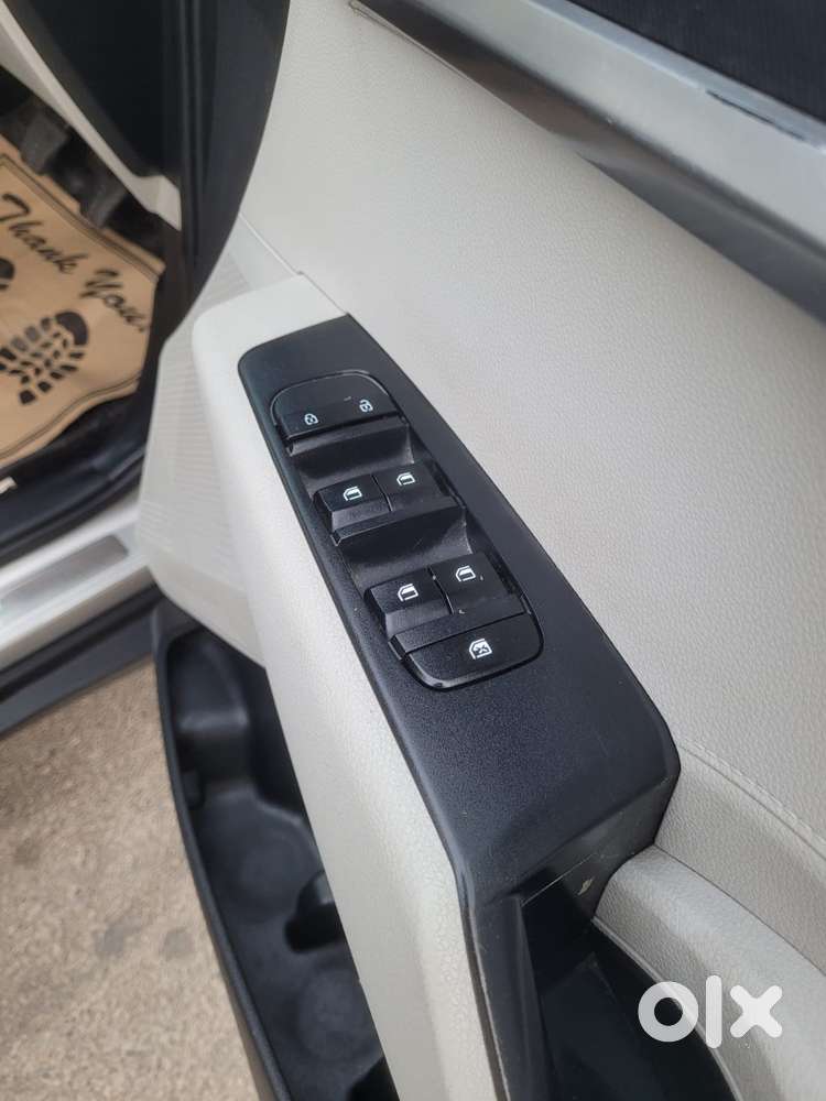 Kia Carens D1.5 6mt Premium 07, 2022, Diesel