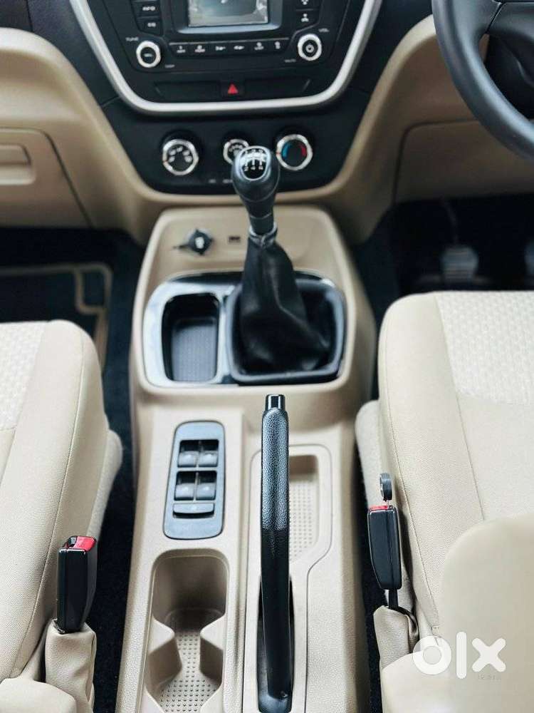 Mahindra Bolero Neo 1.5 N8, 2023, Diesel