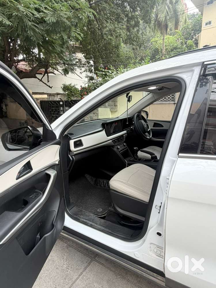 Mahindra Xuv700 2025 Diesel