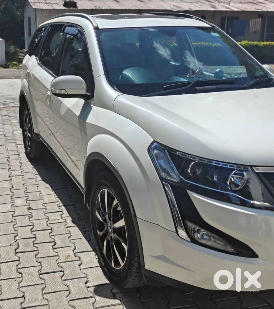 Selling My Well-maintained Xuv500- W11(o)(jun-2018 Model)