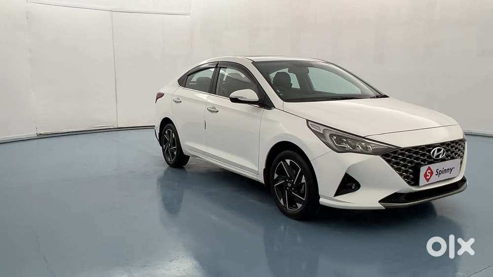 Hyundai Verna 1.5 Sx (o) Vtvt Ivt, 2022, Petrol