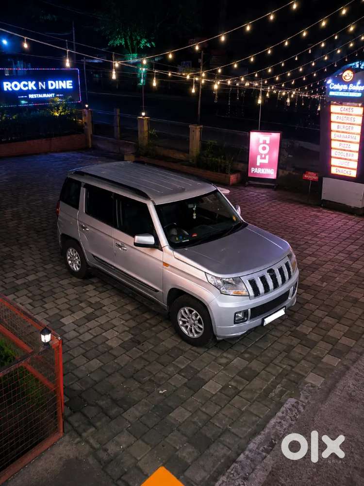 Mahindra Tuv 300 2018