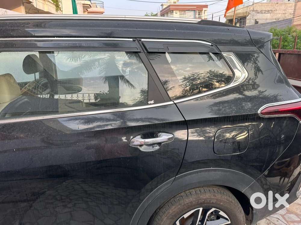 Kia Carens 2024 Diesel Well Maintained