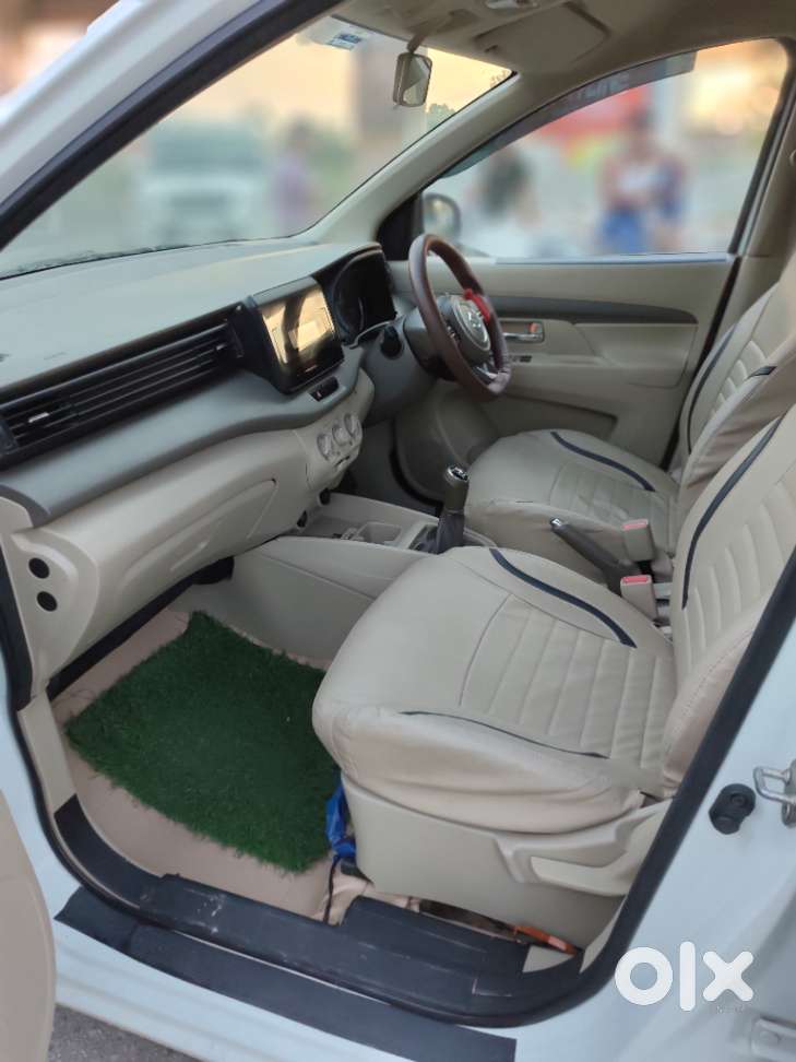 Maruti Suzuki Ertiga 1.5 Vxi, 2022, Petrol