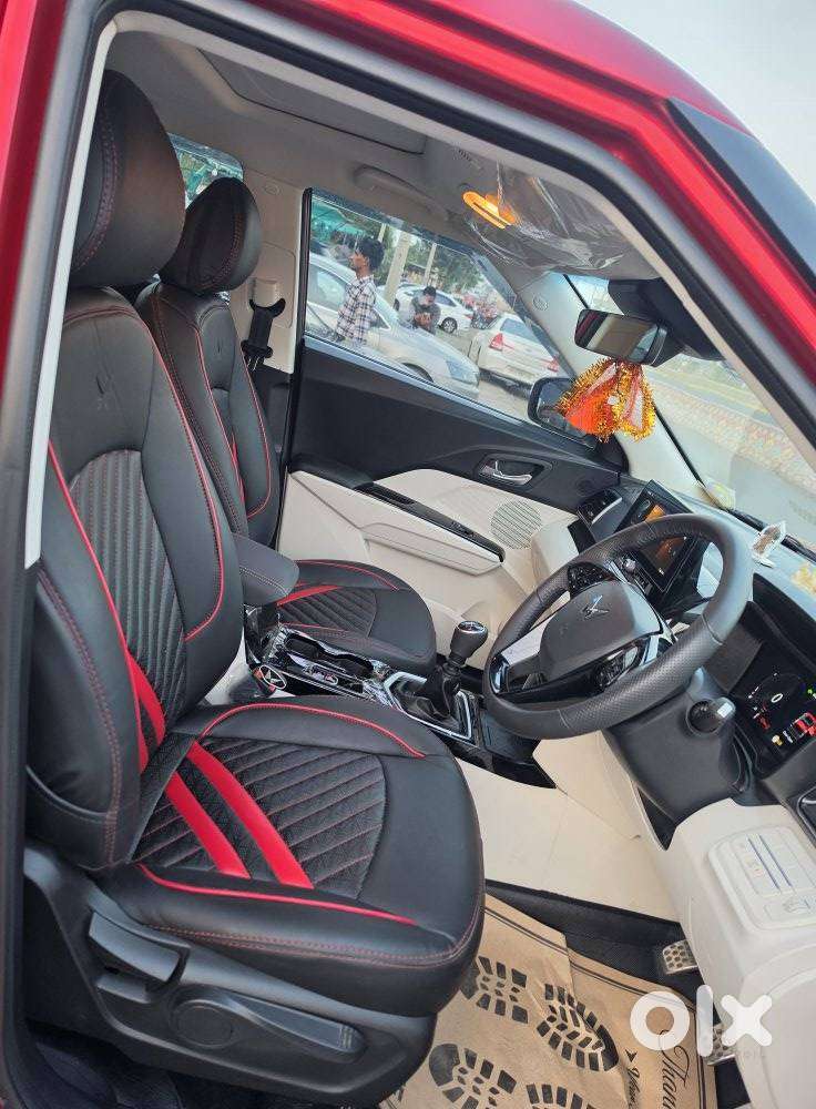 Mahindra Xuv 3xo Ax5l Pg Mt, 2025, Diesel