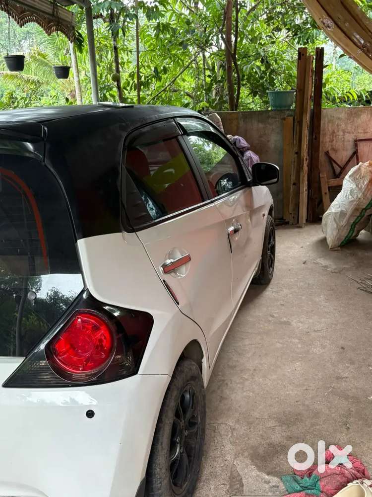 Honda Brio 2014 Petrol 92000 Km Driven