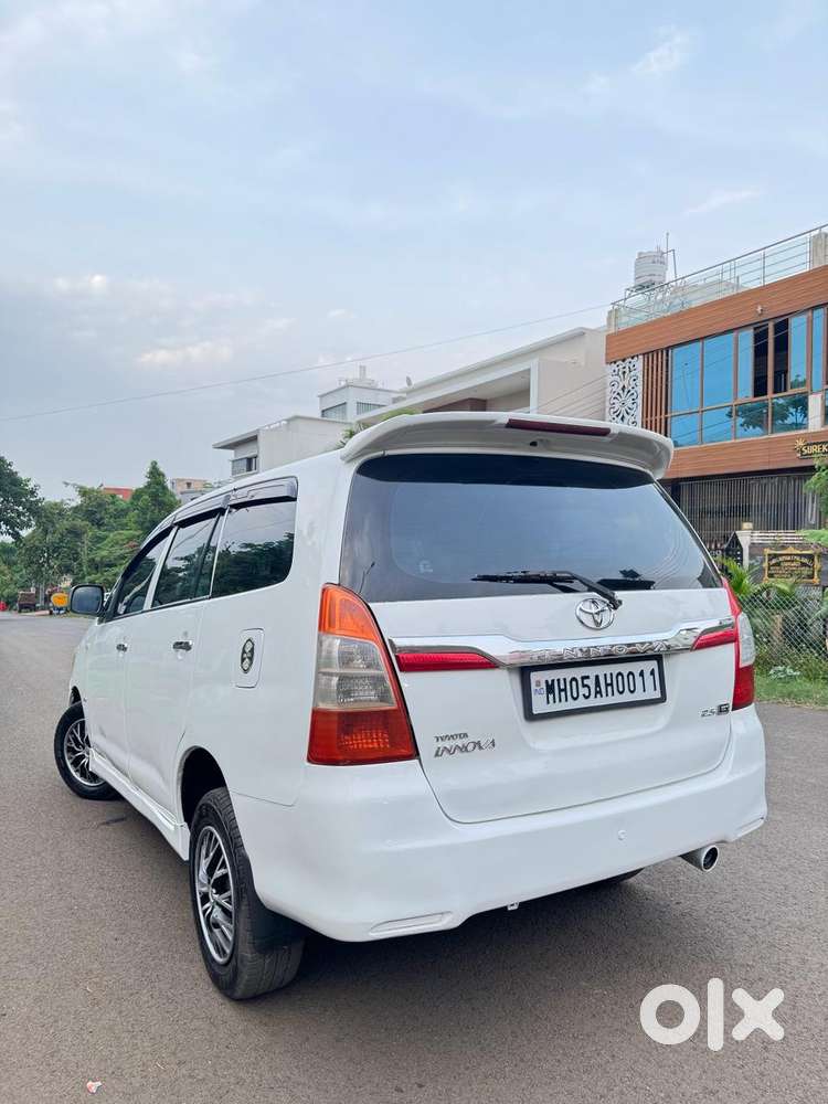 Toyota Innova 2.5 G (diesel) 8 Seater, 2006, Diesel