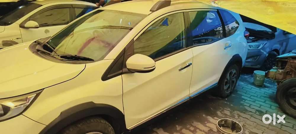 Honda Br-v Diesel Milage 24 Plus 7 Seater Dawn Payment 50000 Only
