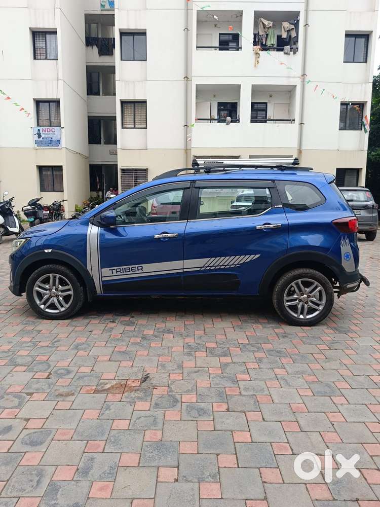 Renault Triber Rxz, 2020, Petrol