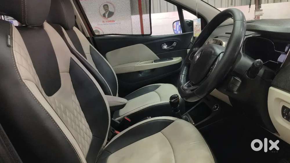 Renault Capture Platine, Dual Tone, Single Owner