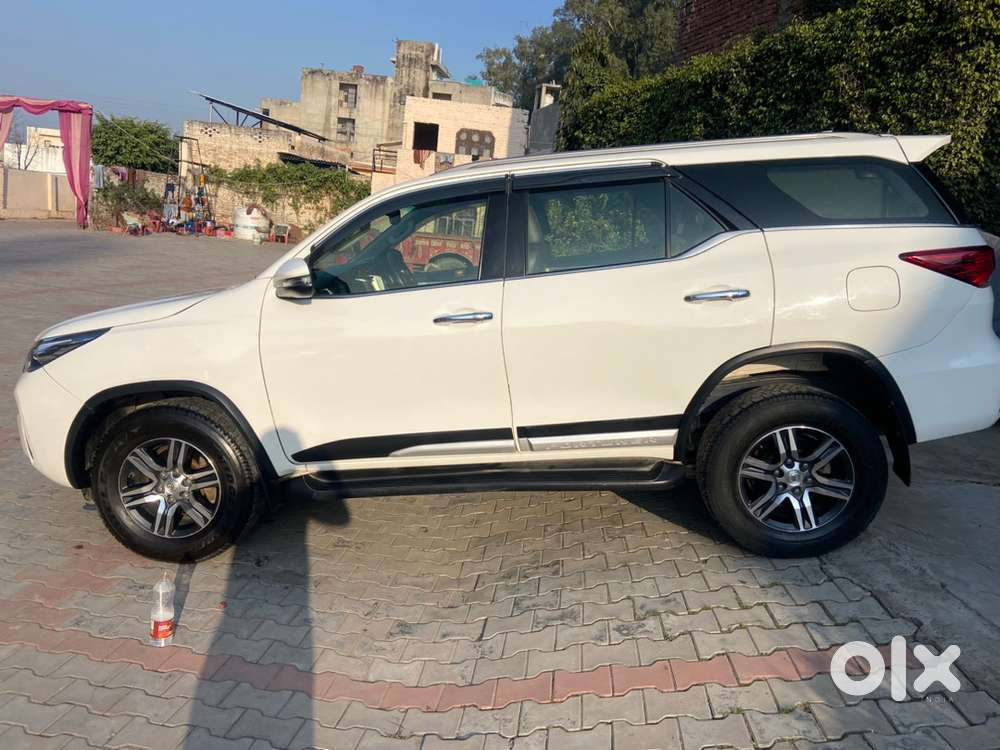Toyota Fortuner Diesel 2019